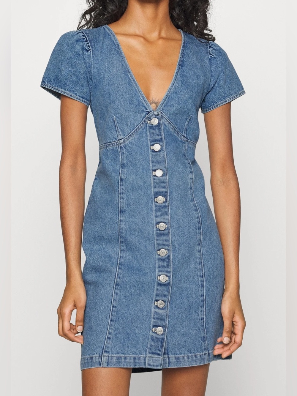 Levi’s Erin Denim Button Down Dress. XL - Picture 6 of 6